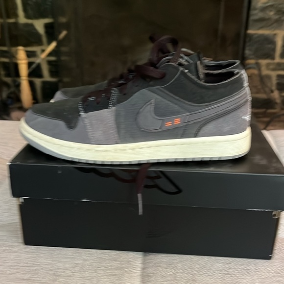 Jordan 1 low inside out size 7.5 - Picture 2 of 6